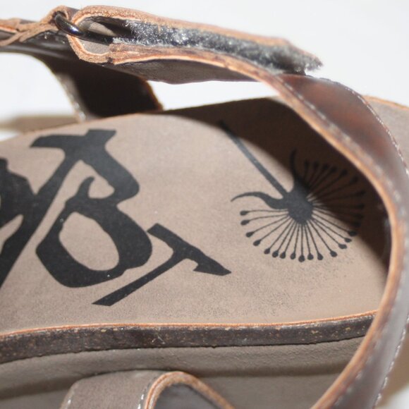 EC LADIES OTBT WEDGE PLATFORM SANDALS - 9 1/2   BRONZE - Picture 6 of 7